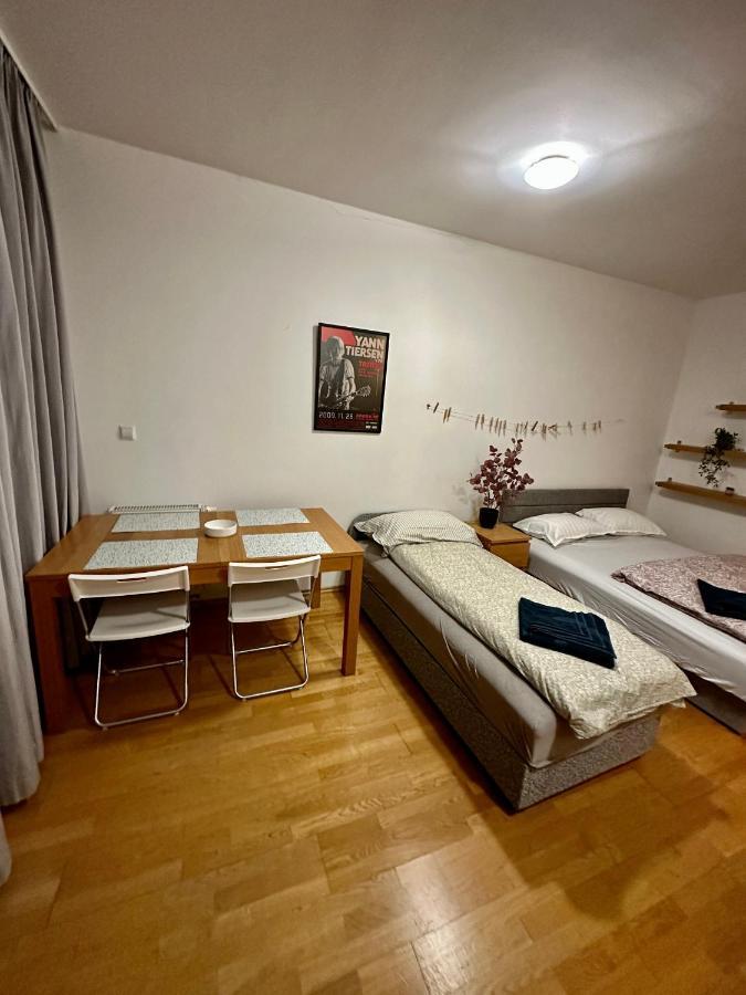 Central Apartment With Balcony Budapešť Exteriér fotografie